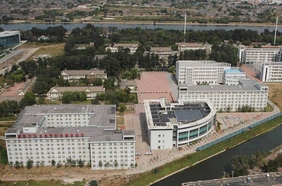 天津醫(yī)學(xué)高等專(zhuān)科學(xué)校