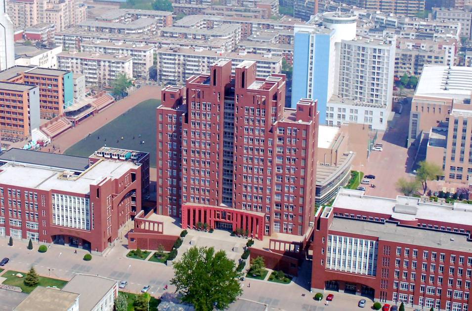 天津醫(yī)科大學(xué)主教學(xué)樓及圖書(shū)館